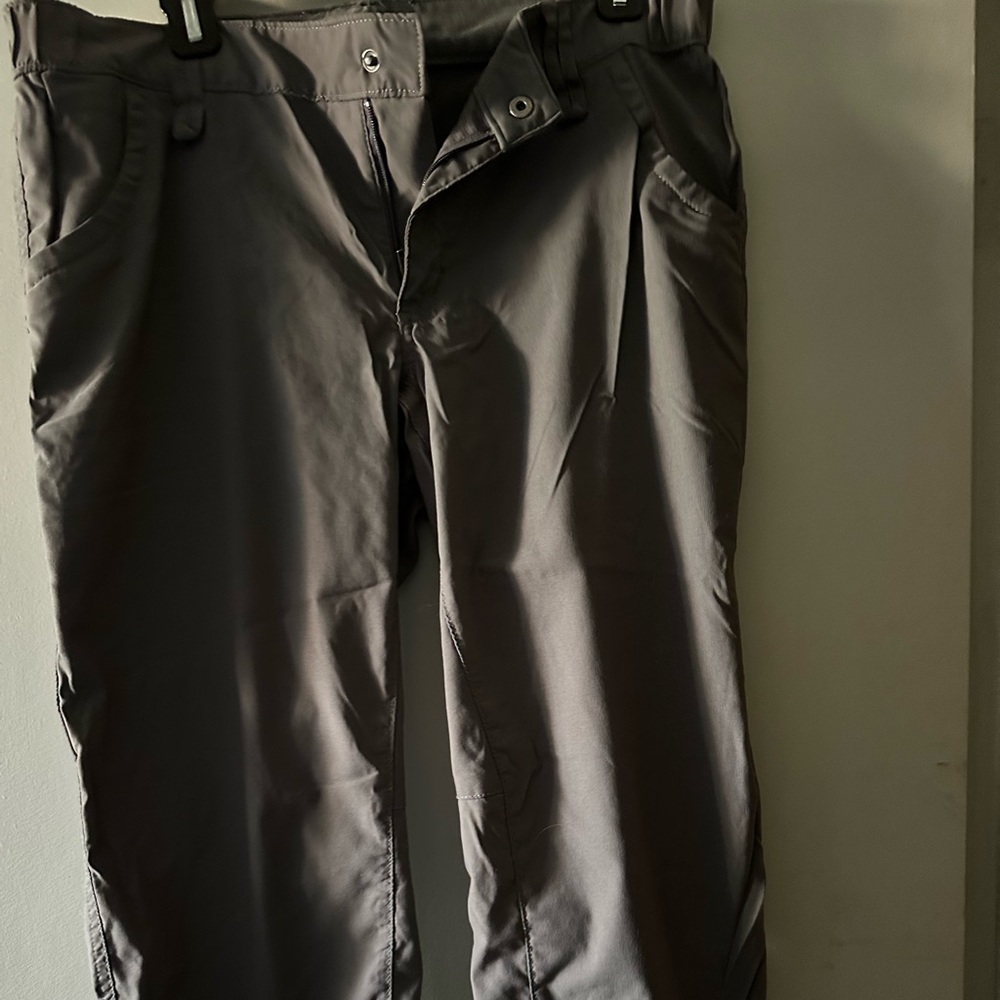 Duluth trading cropped capri